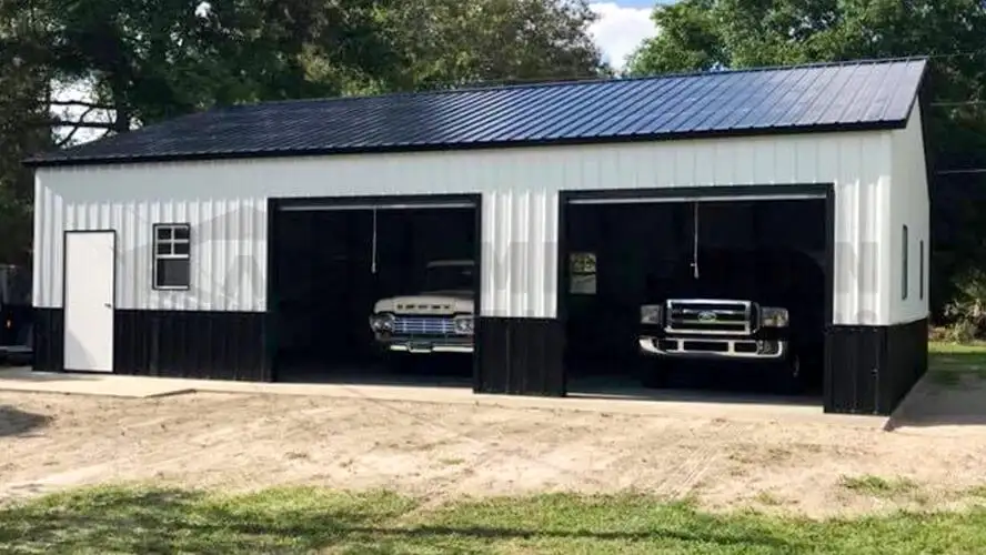 30'Wx70'Lx12'H Side Entry Steel Garage